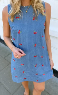 Hot Kjole - Naja - Denim Blue w. Cherries Kjoler