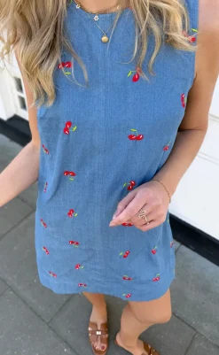 Hot Kjole - Naja - Denim Blue w. Cherries Kjoler
