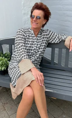 Online Kjole - Katia - Beige Print Kjoler