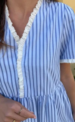 Kjole - Catja Summer - Blue Striped W. Lace Kjoler