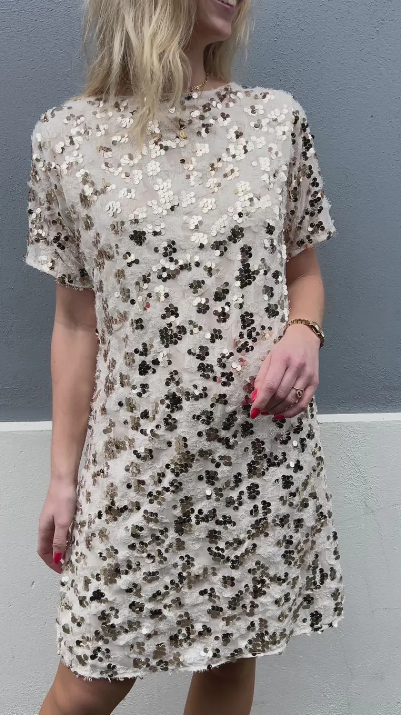 Hot Kjole - Rebecca Sequin - Champagne Kjoler