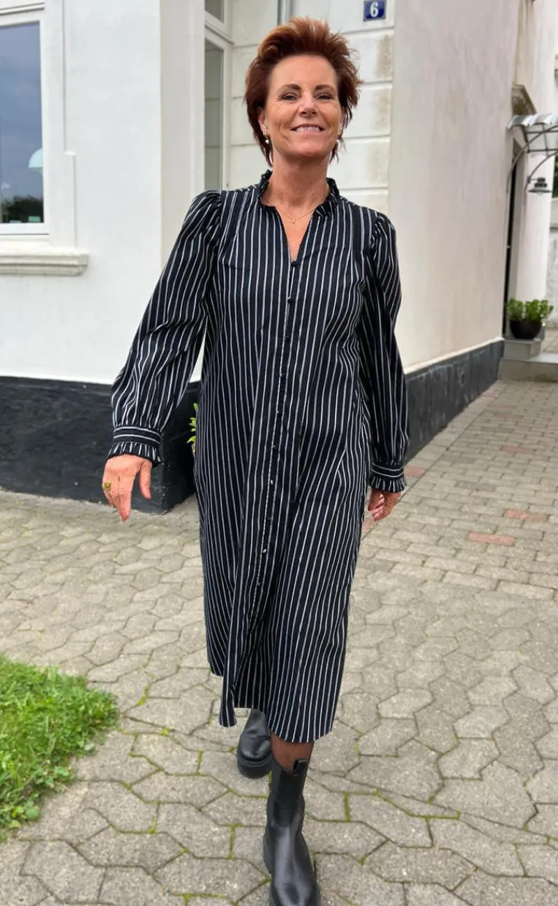 Sale Kjole - Tiki - Black W. White Stripes Kjoler