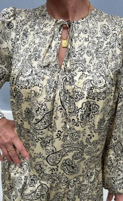 Best Kjole - Vanessa - Creme / Black Paisley Kjoler