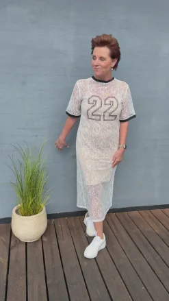 Best Kjole - Susanna Football - White Lace (vendbar) Kjoler