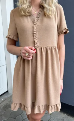 Sale Kjole - Catja Summer - Camel Kjoler