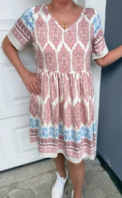 New Kjole - Valentina - Rosy Paisley Kjoler