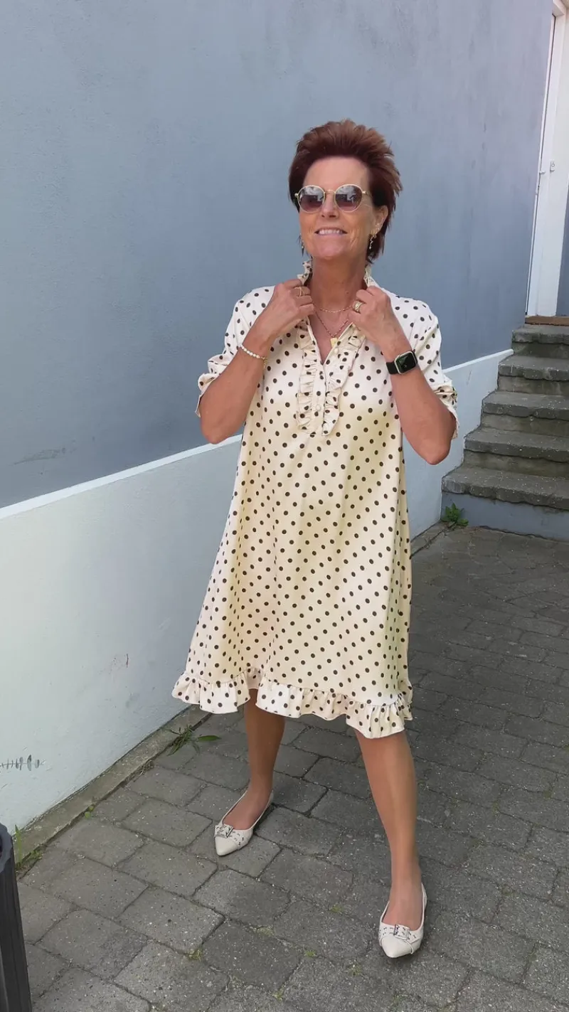 Outlet Kjole - Philine - Beige Dots Kjoler