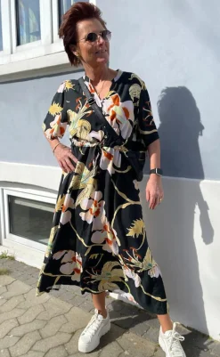 Online Kjole - Sally - Big Flowers Kjoler