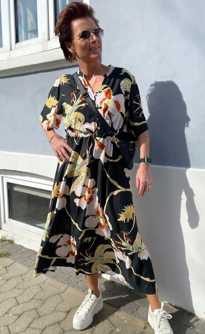 Online Kjole - Sally - Big Flowers Kjoler