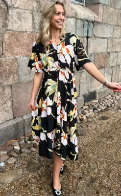 Online Kjole - Sally - Big Flowers Kjoler