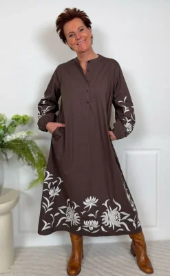 New Kjole - Tilde Long - Chocolate Brown W. Embroidery Kjoler