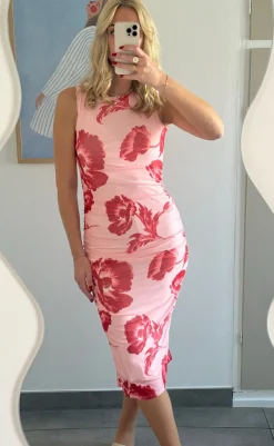 Hot Kjole - Sophia Mesh - Rosy Flower Kjoler