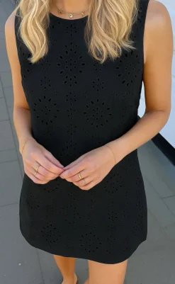 Online Kjole - Maja - Black Denim W. Embroidery Kjoler