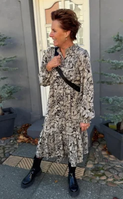 Online Kjole - Aida - Black / Brown Flowers Kjoler