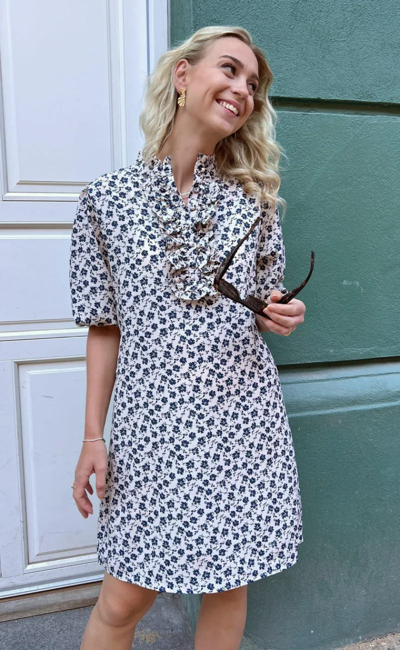 New Kjole - Camilla - White/Blue Flower Kjoler