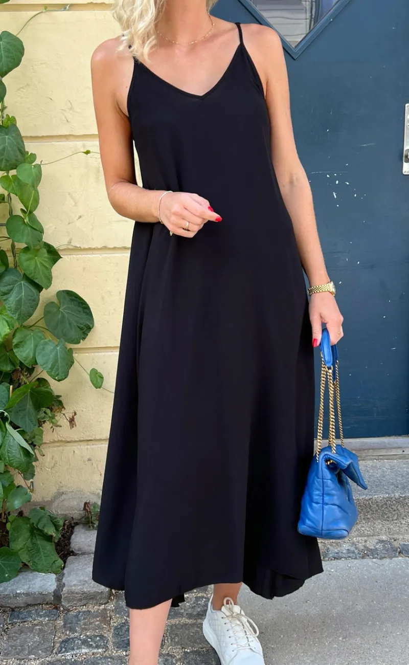 Discount Kjole - Klara - Black Kjoler