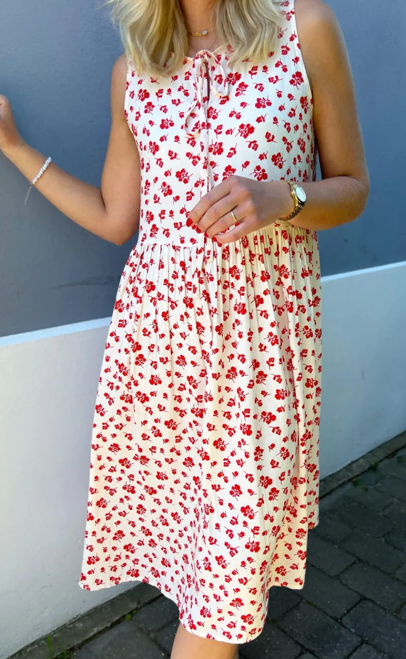 Outlet Kjole - Heidi - White/Red Flowers Kjoler