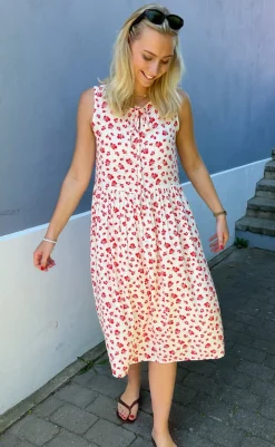 Outlet Kjole - Heidi - White/Red Flowers Kjoler