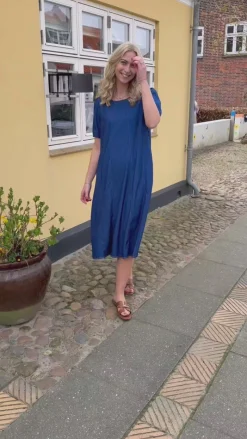 Kjole - Daniella Denim - Denim Blue W. White Stitches Kjoler