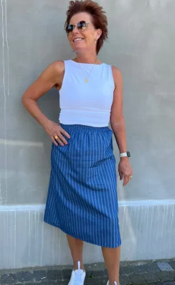 Outlet Nederdel - Stine - Denim Blue Pinstripe Nederdele