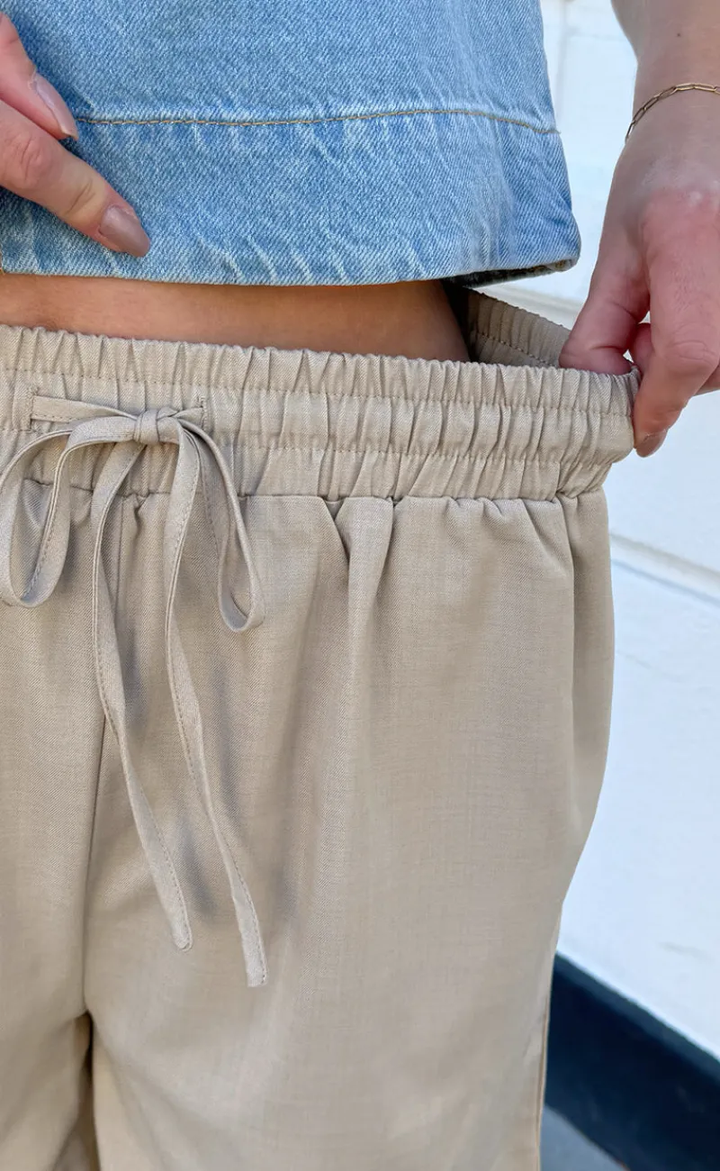 New Shorts - Amalie - Sand Shorts