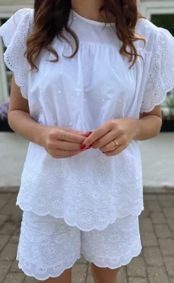 Best Shorts - Line - White Shorts