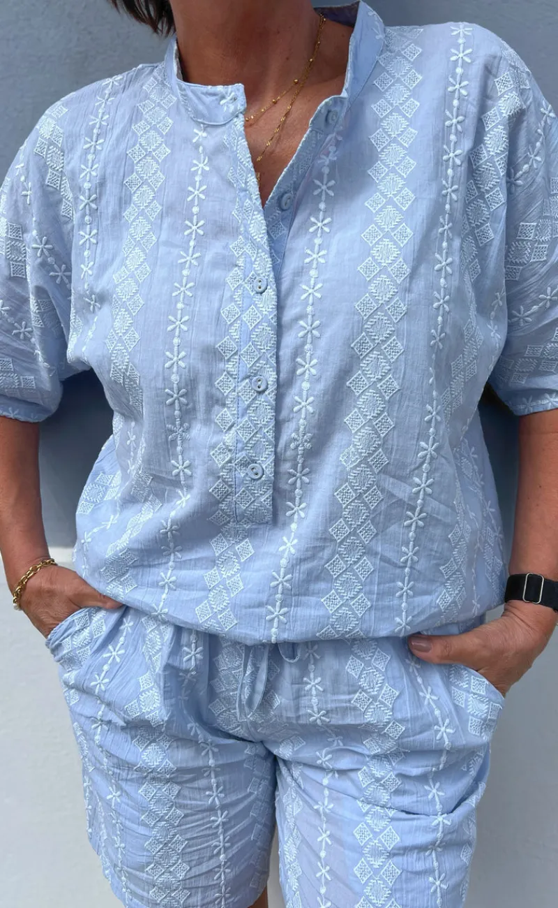 Clearance Skjorte - Erica - Blue/White Embroidery Skjorter