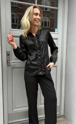 Clearance Skjorte - Florina - Black Leopard Skjorter