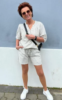 Top - Alba - Off White T-shirts & Toppe