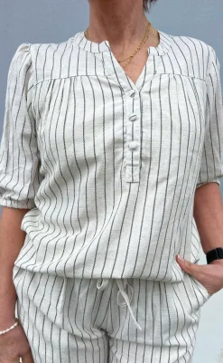 Top - Alba - Off White T-shirts & Toppe