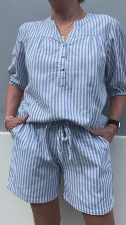 Online Top - Alba - Blue Striped T-shirts & Toppe