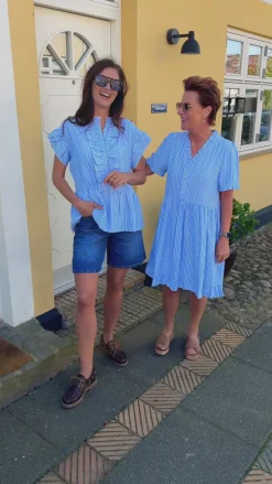 Hot Top - Catja - Blue Striped T-shirts & Toppe