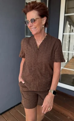 Sale Top - Catja - Mocca Broderie Anglaise T-shirts & Toppe