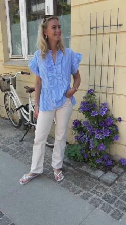 New Top - Freya - Blue Striped T-shirts & Toppe
