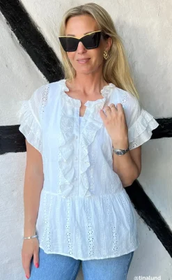 Sale Top - Freya - White Broderie Anglaise T-shirts & Toppe