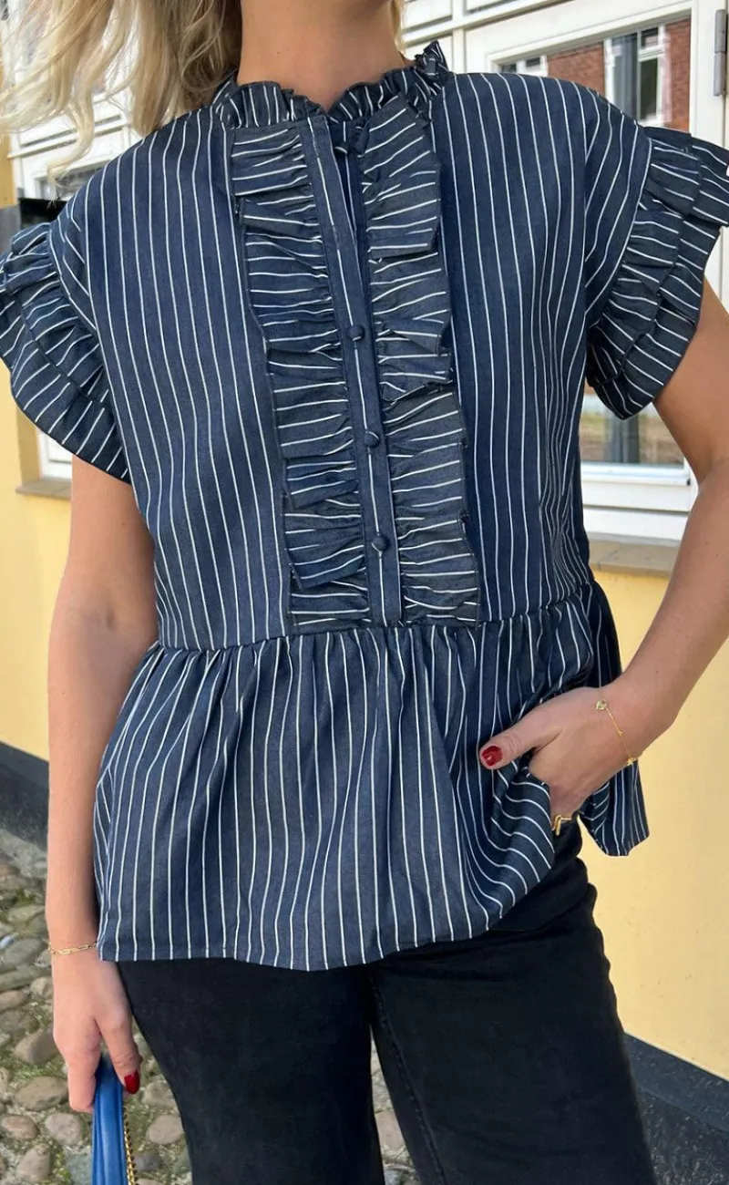 Discount Top - Freya - Denim Blue Pinstripe T-shirts & Toppe
