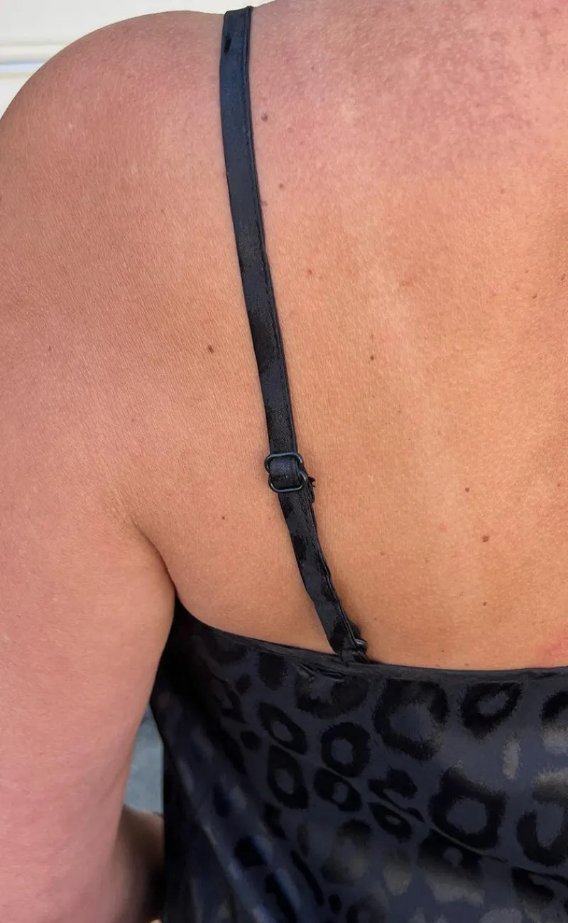 Discount Top - Kiki - Black Leopard T-shirts & Toppe