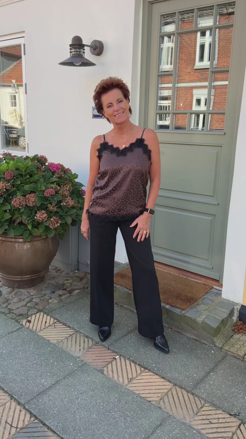 Top - Kiki - Chocolate Leopard T-shirts & Toppe