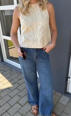 Clearance Top - Naja - Off White Denim W. Embroidery T-shirts & Toppe