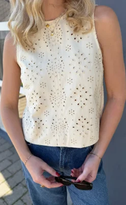 Clearance Top - Naja - Off White Denim W. Embroidery T-shirts & Toppe