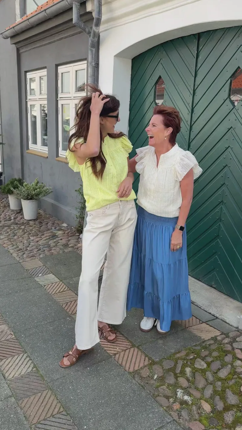 Top - Tania - Cream T-shirts & Toppe