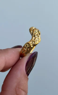 Sale Ring - Helena Hammered - Golden Smykker