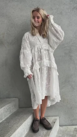 Discount Kjole - Your Heart - White Kjoler