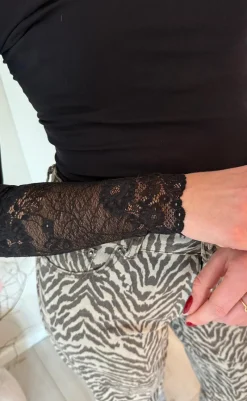 New Tim & Simonsen Bluse - Abby - Black Bluser