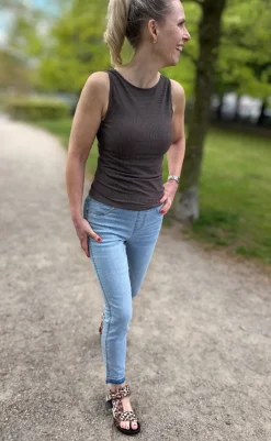 Clearance Tim & Simonsen Top - Belen V-Lace - Caffe (vendbar) T-shirts & Toppe