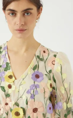 Best Kjole - Flowering - Whisper White Kjoler